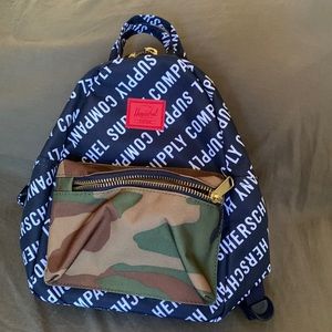 HERSCHEL SUPPLY CO Nova Mini Backpack